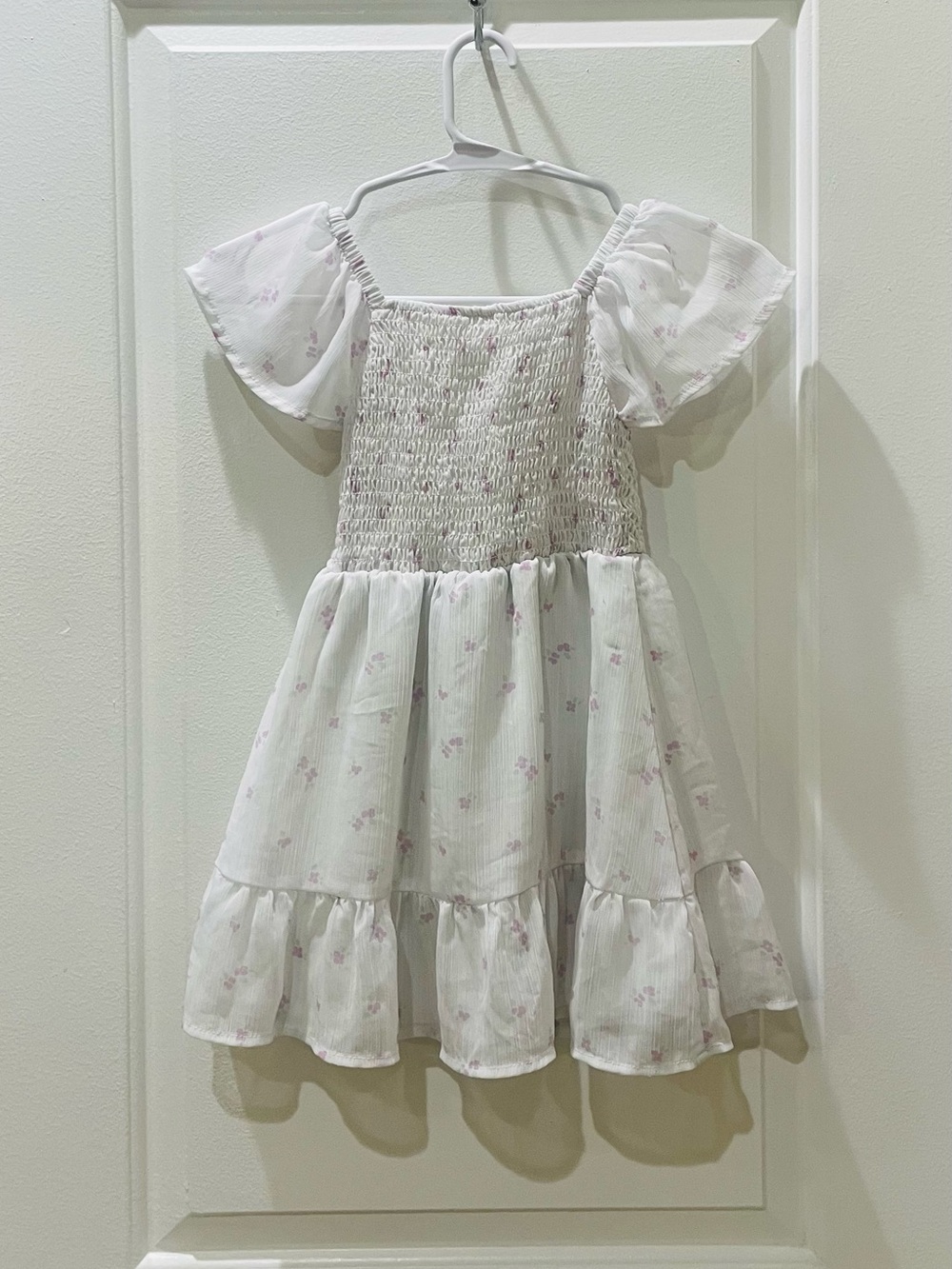 Girls' White Floral Smocked Flutter Sleeve Dress